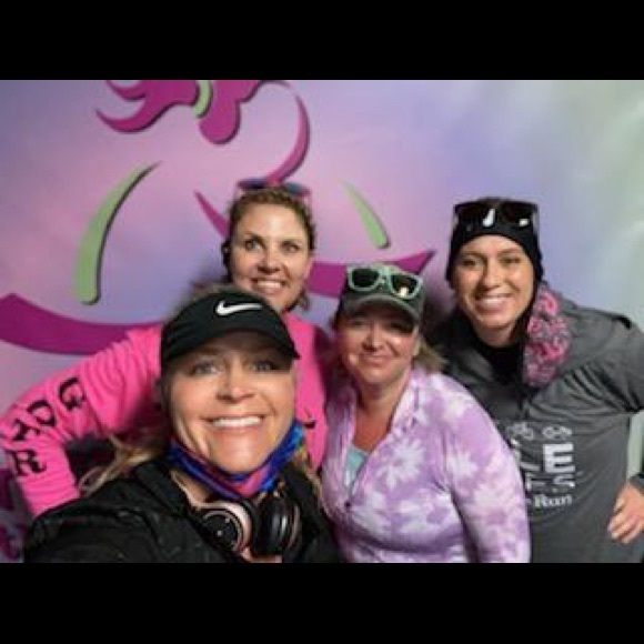 Poshmark for GOTR - Picture 4 of 7